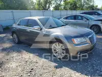 2012 Chrysler 300 фото