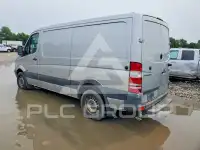 2012 Mercedes Benz Sprinter photo