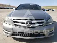 2012 Mercedes Benz C 250 фото