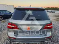 2012 Mercedes Benz ML-Class photo