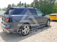 2012 Mercedes Benz ML-Class photo