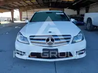 2012 Mercedes Benz C-Class photo