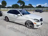 2012 Mercedes Benz C-Class фото