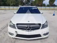 2012 Mercedes Benz C-Class фото