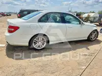 2012 Mercedes Benz C-Class фото
