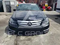 2012 Mercedes Benz C-Class фото