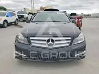2012 Mercedes Benz C-Class фото