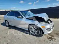 2012 Mercedes Benz C-Class photo
