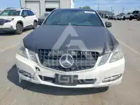 2012 Mercedes Benz E-Class фото