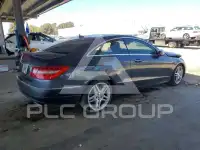 2012 Mercedes Benz E-Class фото