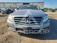 2012 Mercedes Benz R-Class фото