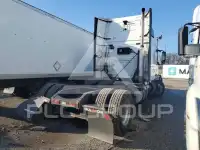 2012 Volvo VNL photo