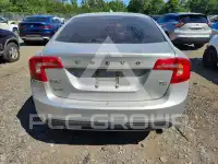 2012 Volvo S60 photo