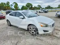 2012 Volvo S60 фото