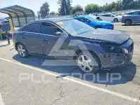 2012 Volvo S60 фото