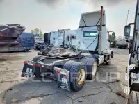 2012 Volvo VNL photo