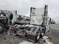 2012 Volvo VNL photo