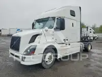 2012 Volvo VNL photo