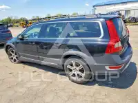 2012 Volvo XC70 photo