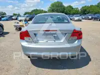 2012 Volvo C70 photo
