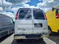 2012 GMC Savana фото