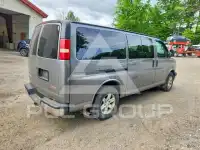 2012 GMC Savana фото