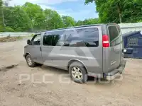 2012 GMC Savana фото