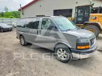 2012 GMC Savana фото