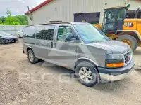 2012 GMC Savana фото
