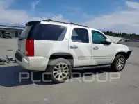 2012 GMC YUKON photo