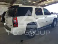 2012 GMC YUKON фото