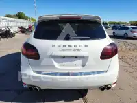 2012 Porsche Cayenne photo