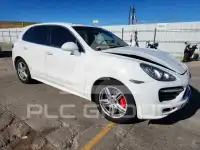 2012 Porsche Cayenne photo