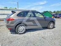2012 Porsche Cayenne photo