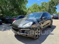 2012 Porsche Cayenne photo