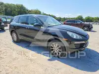 2012 Porsche Cayenne photo