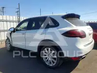 2012 Porsche Cayenne photo