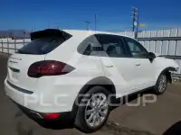 2012 Porsche Cayenne photo