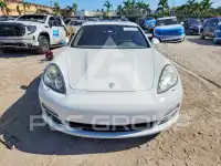 2012 Porsche Panamera photo