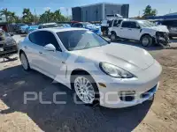 2012 Porsche Panamera photo