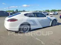 2012 Porsche Panamera photo
