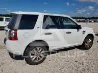 2012 Land Rover LR2 photo
