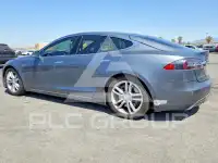 2012 Tesla Model S photo