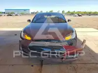 2012 Tesla Model S фото