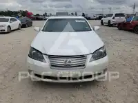 2012 Lexus ES350 photo