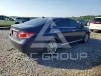 2012 Lexus ES350 photo