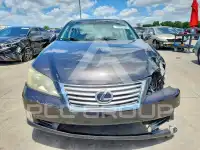 2012 Lexus ES350 photo