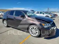 2012 Lexus CT200 photo