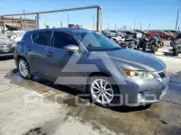 2012 Lexus CT photo