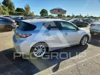 2012 Lexus CT200 photo